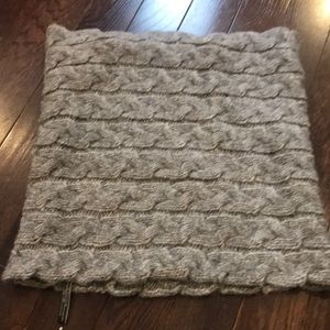 Ann Taylor gray infinity knit scarf